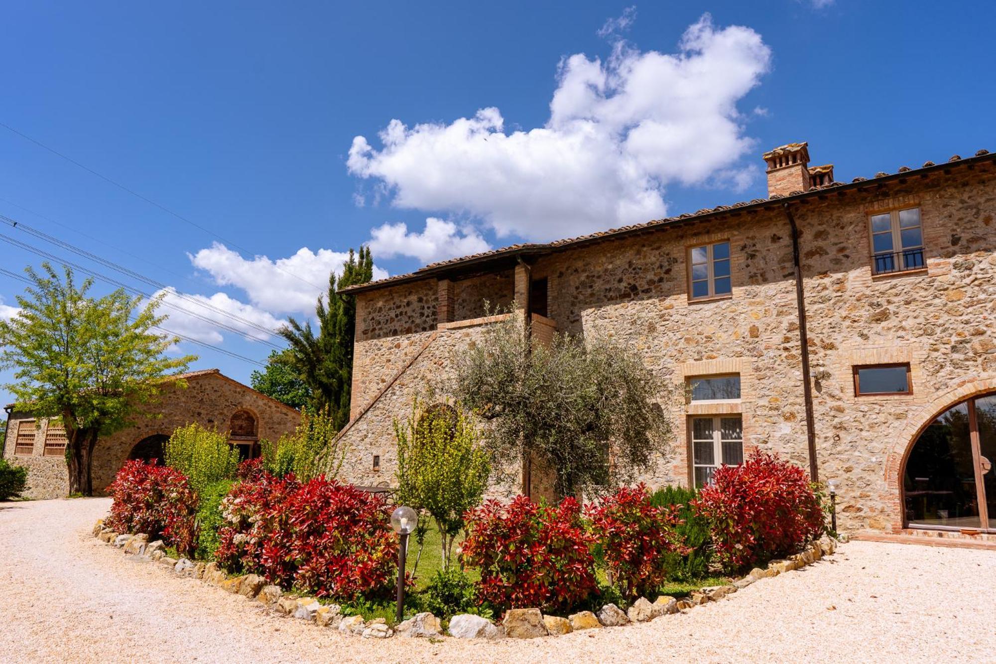 Villa Le Beringhe - Wine Pool & Relax Colle Val D'Elsa Εξωτερικό φωτογραφία