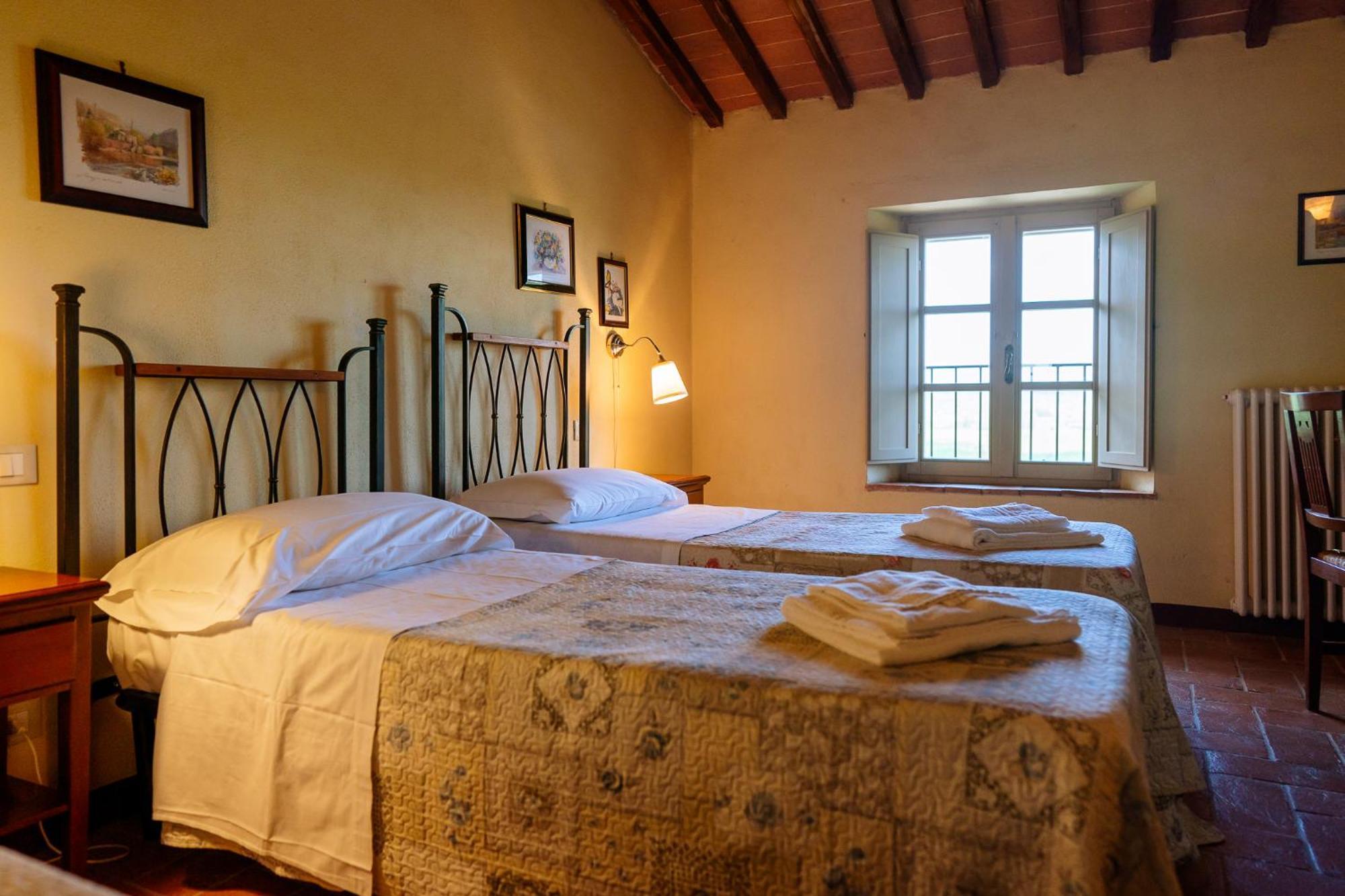 Villa Le Beringhe - Wine Pool & Relax Colle Val D'Elsa Εξωτερικό φωτογραφία