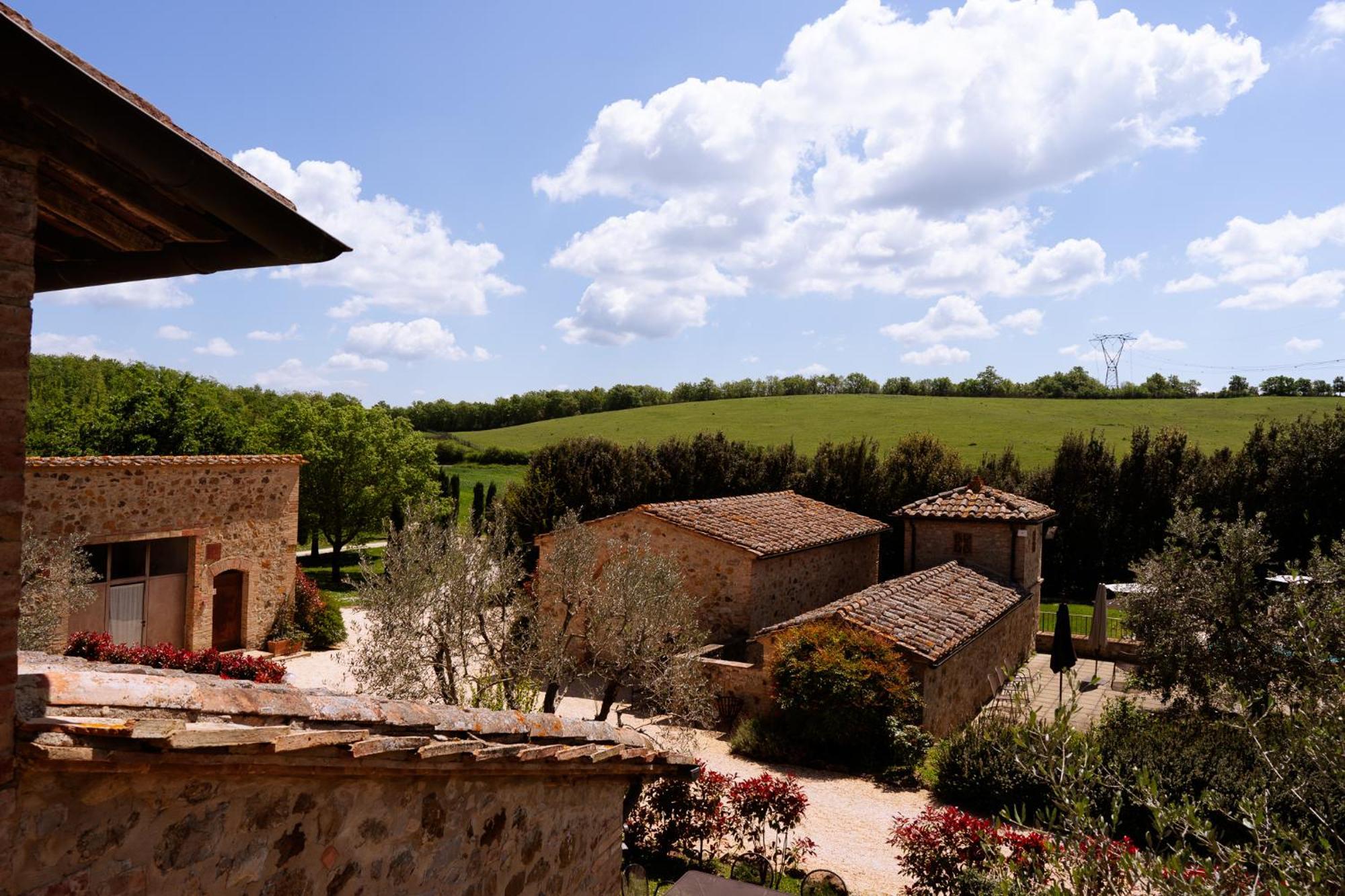 Villa Le Beringhe - Wine Pool & Relax Colle Val D'Elsa Εξωτερικό φωτογραφία